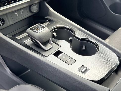 New 2026 Nissan Rogue SV FWD image 30