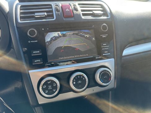 Used 2017 Subaru Crosstrek 2.0i Premium image 20