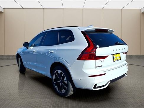 New 2026 Volvo XC60 B5 Plus w/ Protection Package Premier AWD/4WD image 7