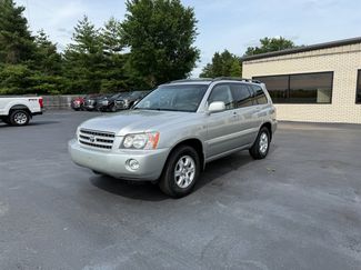 Used 2001 Toyota Highlander Limited FWD video 1