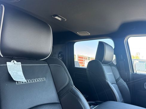 New 2026 RAM 3500 Laramie AWD/4WD image 15