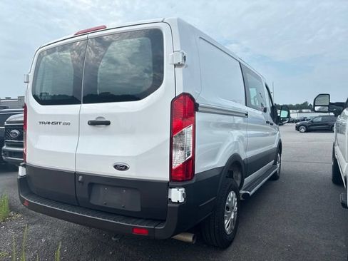 Used 2025 Ford Transit 250 Low Roof w/ Exterior Upgrade Package RWD image 2
