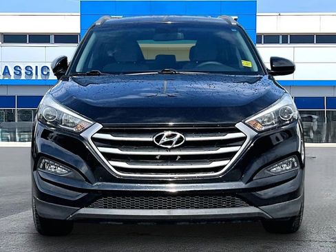 Used 2018 Hyundai Tucson SEL image 2
