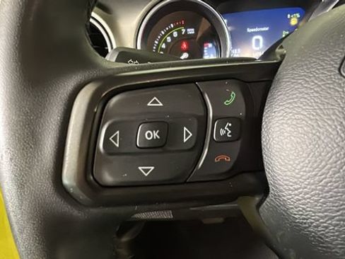 Used 2023 Jeep Wrangler Unlimited w/ Cold Weather Group AWD/4WD image 14