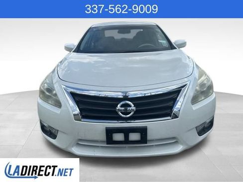 Used 2015 Nissan Altima 2.5 SV image 3