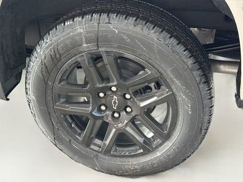 New 2026 Chevrolet Silverado 1500 RST w/ Dark Appearance Package AWD/4WD image 36