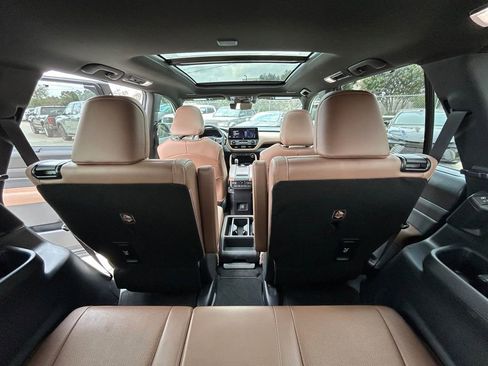 Certified 2024 Toyota Grand Highlander MAX Platinum image 16