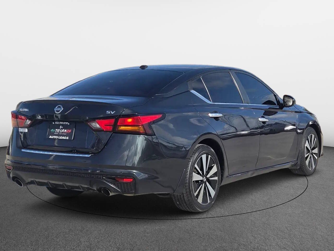 Used 2022 Nissan Altima 2.5 SV w/ SV Premium Package FWD image 5