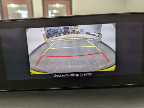 Used 2022 MAZDA MAZDA3 s image 13