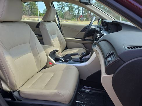 Used 2013 Honda Accord EX-L image 10