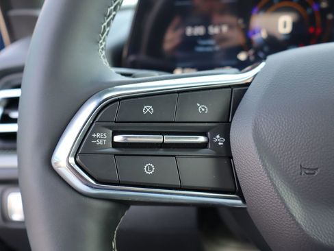 New 2026 Chevrolet Traverse LT w/ Midnight/Sport Edition image 14