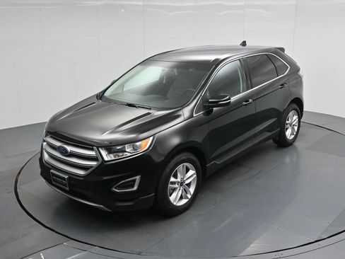 Used 2016 Ford Edge SEL image 33