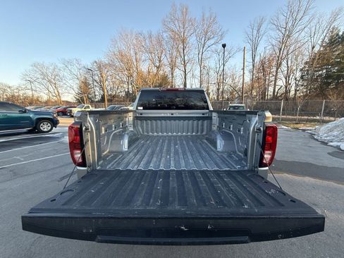 Used 2025 GMC Sierra 1500 Elevation image 22