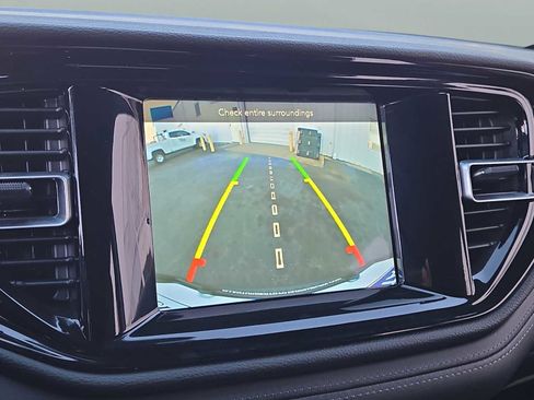 Used 2024 Dodge Durango SXT w/ SXT Blacktop Group image 28