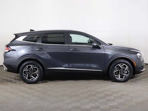 Used 2023 Kia Sportage LX FWD image 16