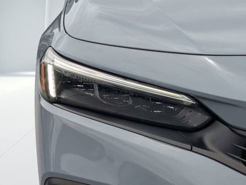 Used 2024 Honda Civic Sport image 9