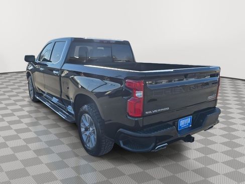 Used 2020 Chevrolet Silverado 1500 High Country w/ Technology Package AWD/4WD image 6