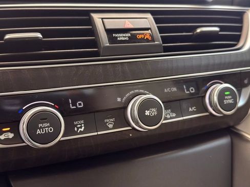 Used 2021 Honda Accord EX-L image 29