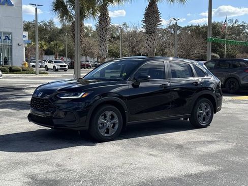 New 2026 Honda HR-V LX image 12