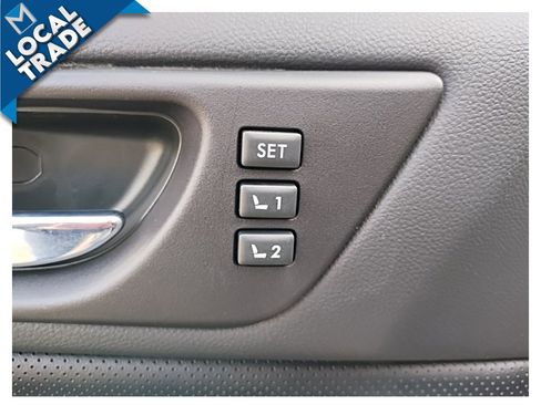 Used 2016 Subaru Legacy 3.6R Limited image 19