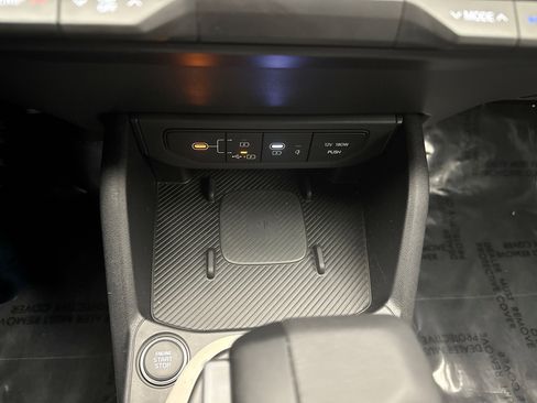 Used 2025 Kia K4 GT-Line image 17