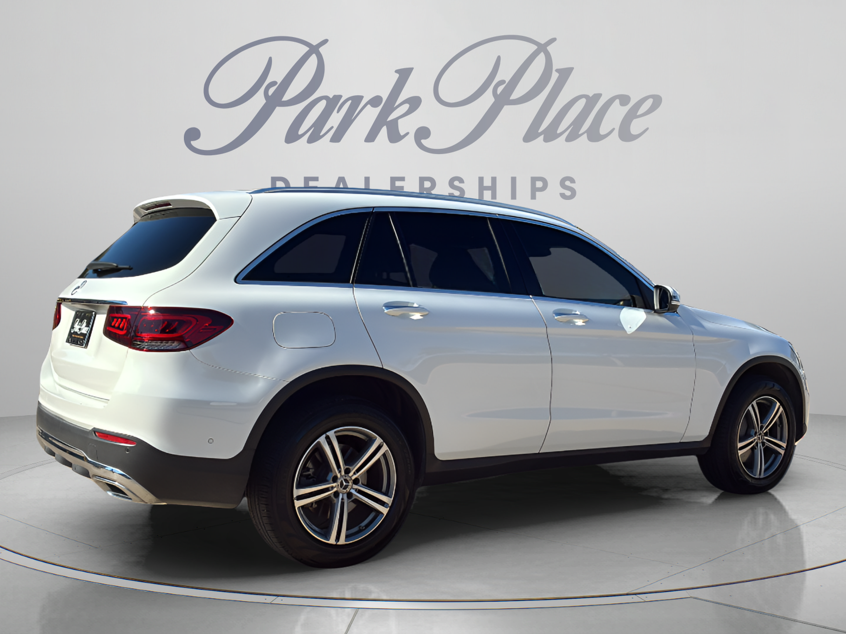 Certified 2022 Mercedes-Benz GLC 300 image 5