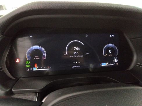 Used 2022 Jeep Grand Cherokee L Limited w/ Luxury Tech Group II image 17