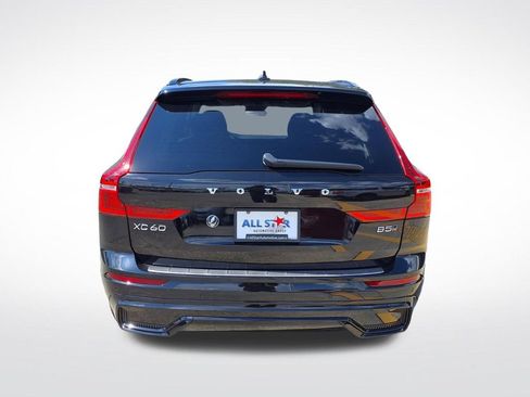 Used 2024 Volvo XC60 B5 Plus w/ Protection Package Premier AWD/4WD image 7