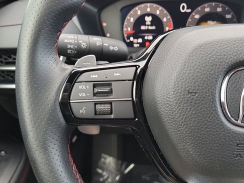 Certified 2025 Acura ADX A-Spec image 13