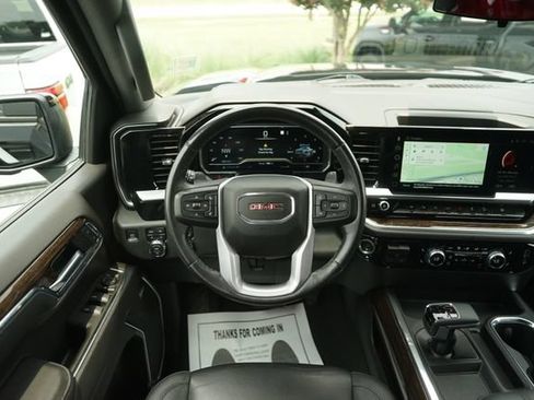 Used 2023 GMC Sierra 1500 Elevation w/ Elevation Premium Package AWD/4WD image 22