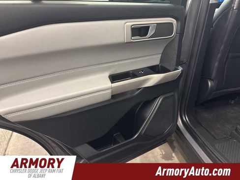 Used 2023 Ford Explorer XLT w/ Equipment Group 202A image 22