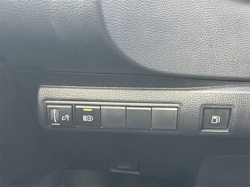 Certified 2023 Toyota Corolla LE image 26
