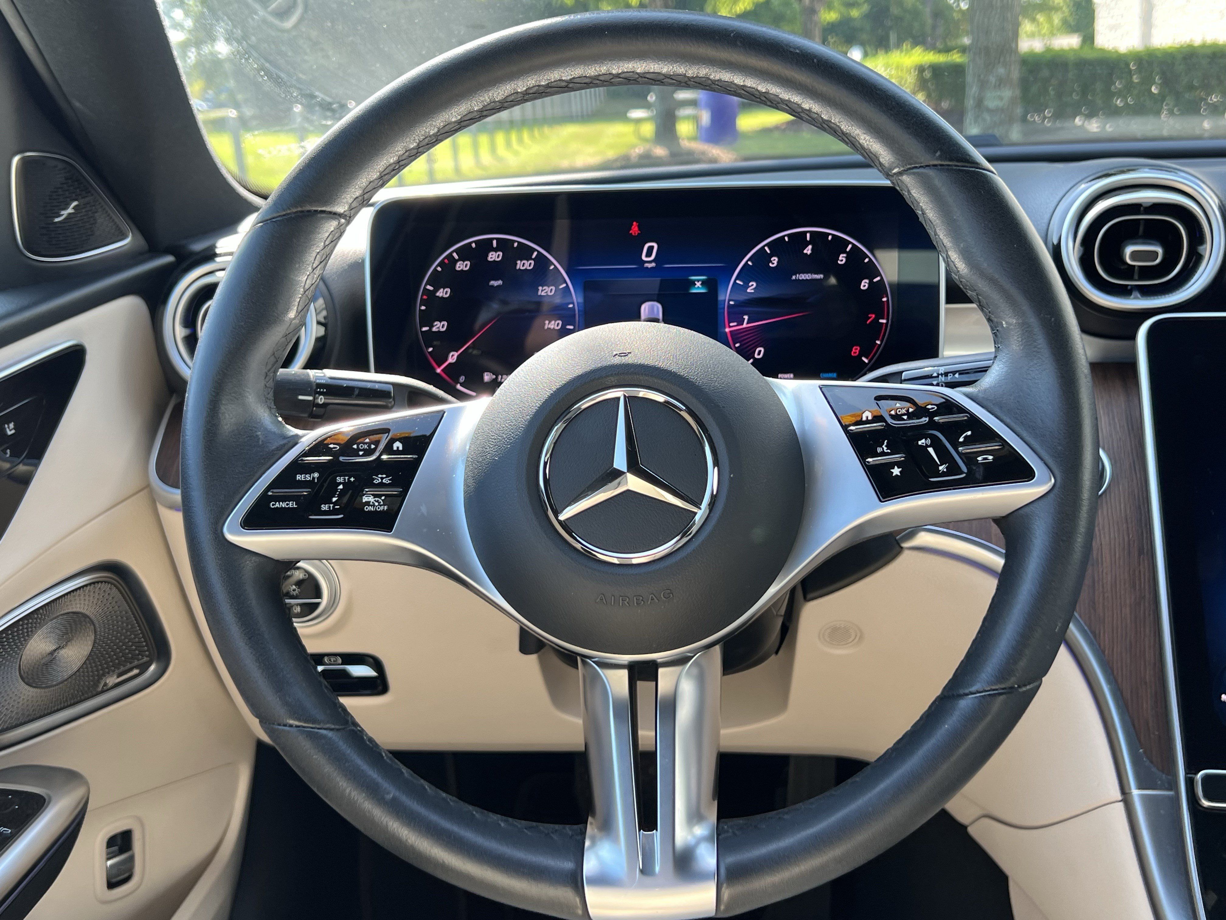 Used 2025 Mercedes-Benz C 300 Sedan image 18