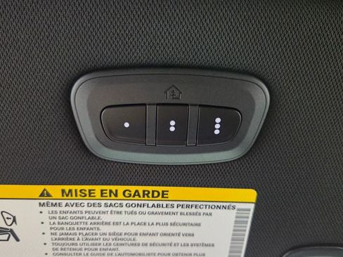 New 2026 Chrysler Pacifica Select image 27