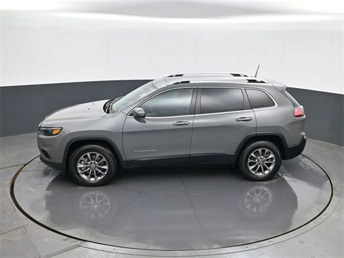 Used 2020 Jeep Cherokee Latitude Lux w/ Comfort/Convenience Group image 20