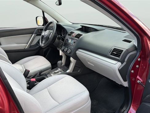 Used 2015 Subaru Forester 2.5i Premium w/ Popular Package #2 AWD/4WD image 16