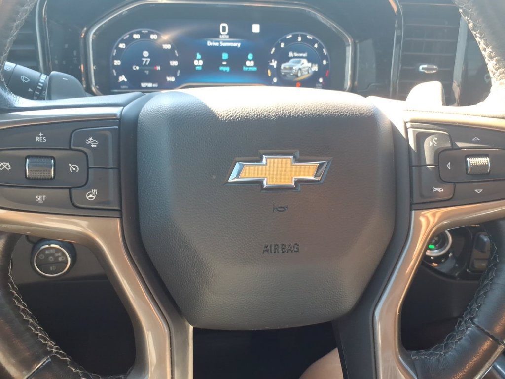 Used 2023 Chevrolet Silverado 1500 High Country w/ High Country Premium Package AWD/4WD image 26