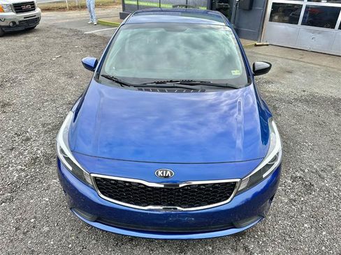 Used 2017 Kia Forte LX w/ LX Popular Package FWD image 3