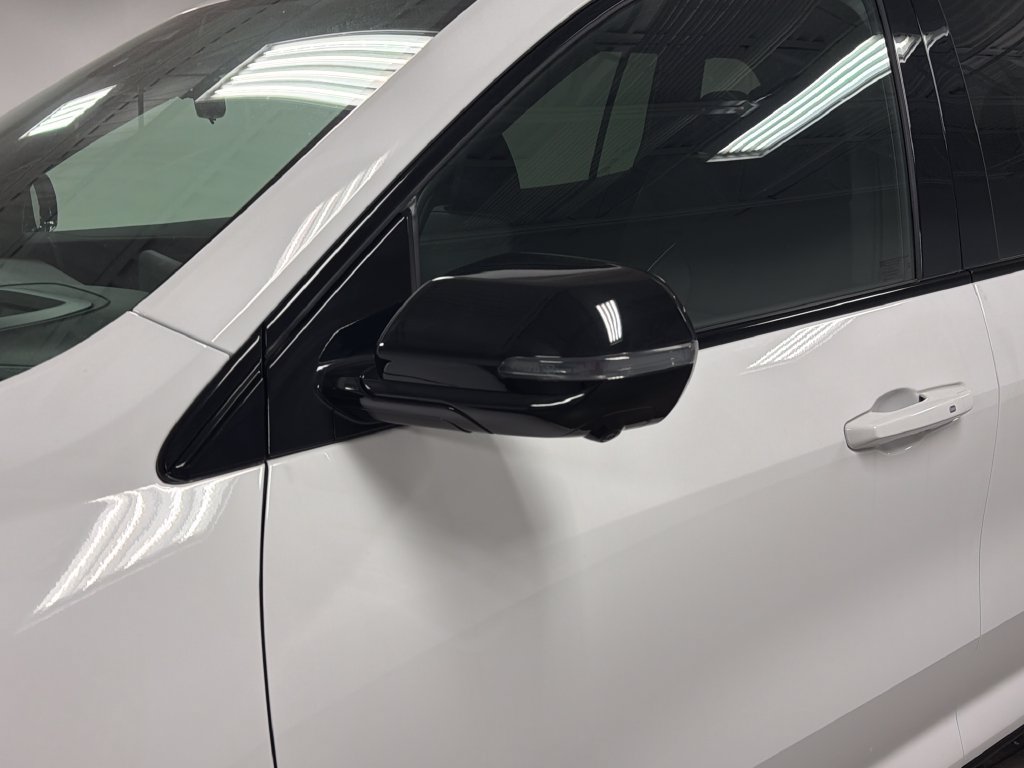 New 2026 Buick Enclave Sport Touring w/ Power Package FWD image 11