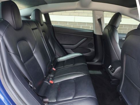 Used 2022 Tesla Model 3 Long Range AWD/4WD image 21