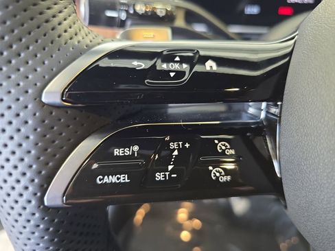 Certified 2026 Mercedes-Benz GLC 300 4MATIC image 21