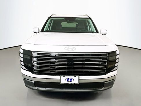 New 2026 Hyundai Palisade SEL Premium FWD image 2