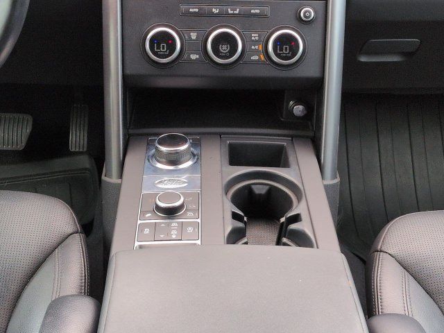 Used 2020 Land Rover Discovery Landmark AWD/4WD image 20