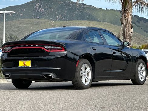 Used 2022 Dodge Charger SXT image 3