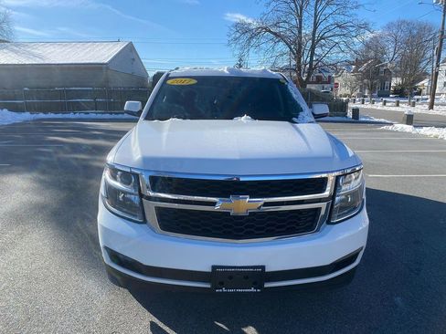 Used 2017 Chevrolet Tahoe LT image 3