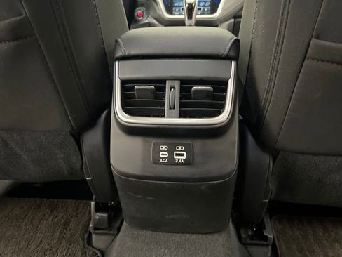 Used 2023 Subaru Outback Premium image 24