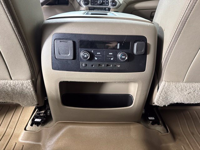 Used 2020 GMC Yukon XL SLT w/ Open Road Package AWD/4WD image 13