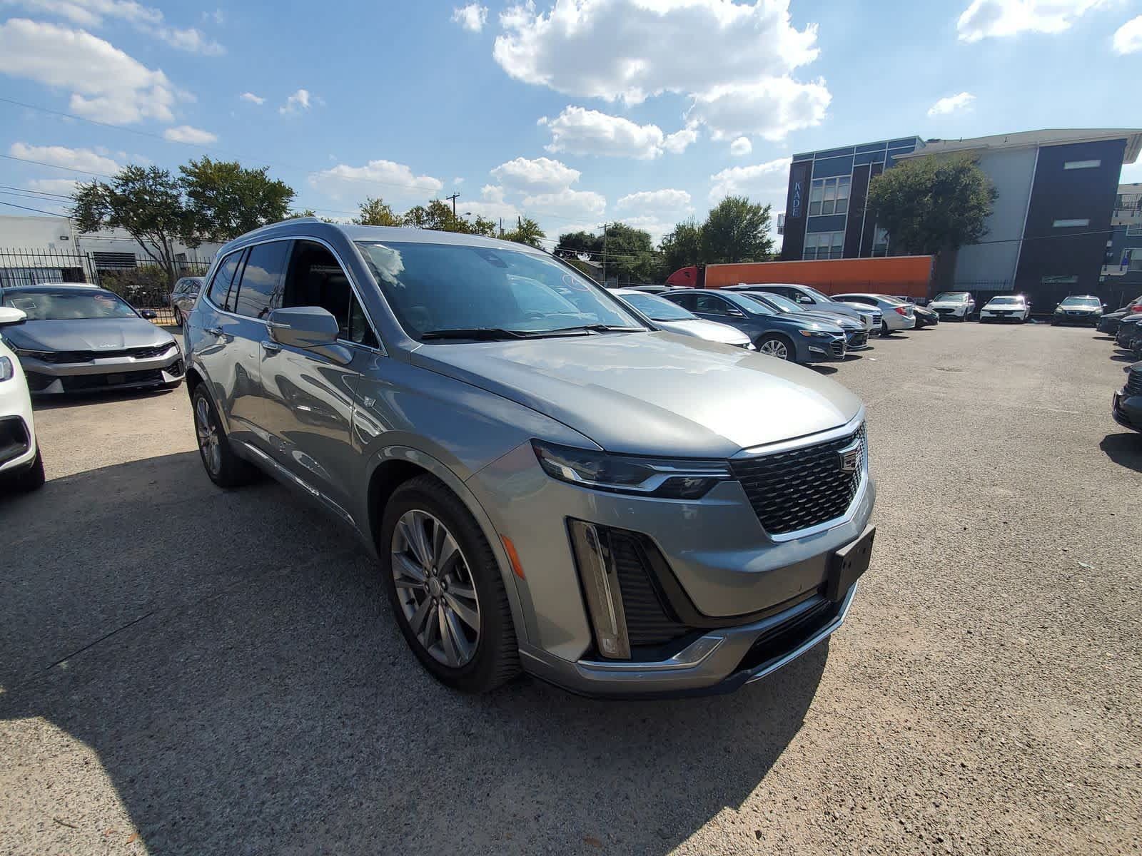 Used 2023 Cadillac XT6 Premium Luxury FWD image 9