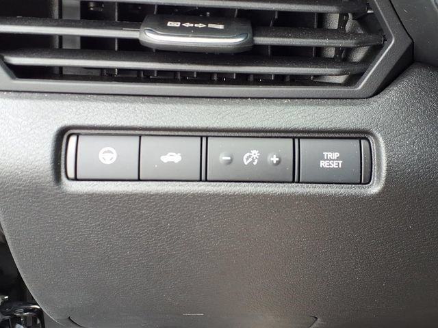 Used 2023 Nissan Altima 2.5 SV w/ SV Premium Package AWD/4WD image 19