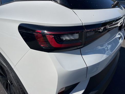 New 2025 Volkswagen ID.4 Pro S image 12